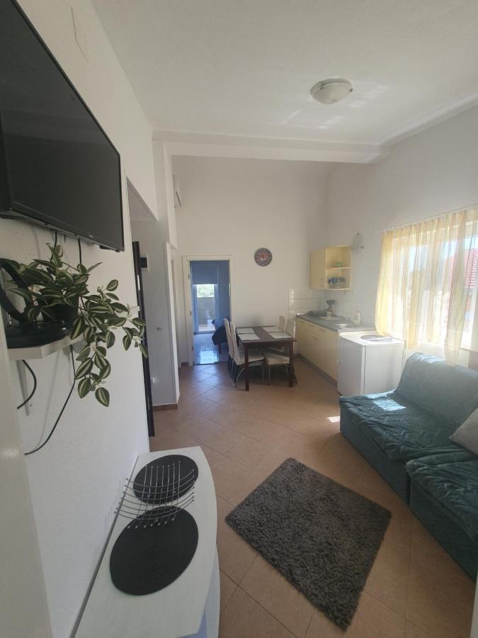 Apartments Jelinic Polaca Екстериор снимка